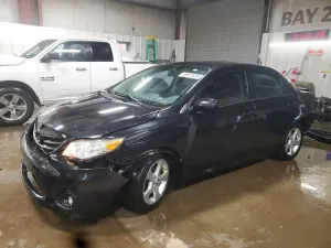Toyota Corolla BASE 1.8L 4 2013