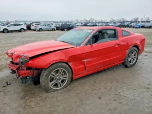 Ford Mustang 3.7L 6 2014
