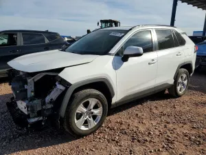 Toyota Rav4 XLE 2.5L 4 2019