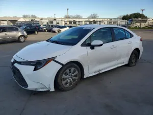 Toyota Corolla LE 2.0L 4 2025