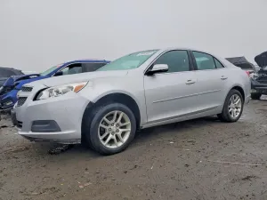 Chevrolet Malibu 1LT 2.5L 4 2013