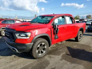 RAM 1500 REBEL 5.7L 8 2019