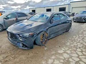 Mercedes-Benz CLA 45 AMG 2.0L 4 2022