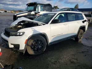 Jeep Grand Cherokee L LAREDO 3.6L 6 2024