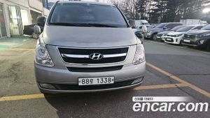 Hyundai Starex CVX Luxury 5-Seater VAN 2015