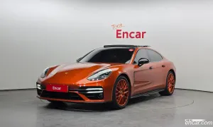 Porsche Panamera 4.0 GTS 2021