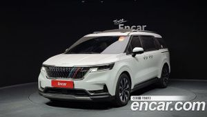 Kia Canival 9-Seater Noblesse 2021