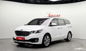 Kia Canival 9-seater Luxury 2017