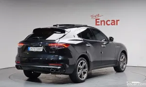 Maserati Levante 3.0 AWD Modena 2022