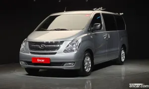 Hyundai Starex CVX Luxury 5-Seater VAN 2014