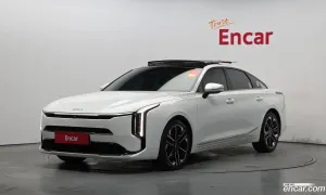 Kia K8 Noblesse 2.5 Gasoline 2WD 2024