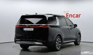 Kia Canival 9-Seater Noblesse 2021
