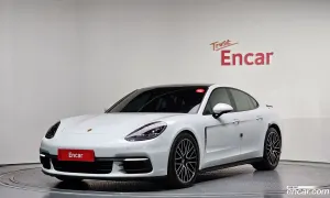 Porsche Panamera 3.0 AWD 2018