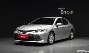 Toyota Camry 2.5 LE Hybrid 2019