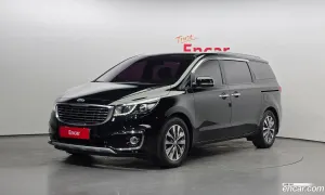 Kia Canival 9-seater Luxury 2017