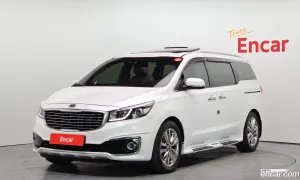 Kia Canival 9-seater Noblesse 2015