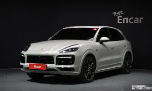 Porsche Cayenne 3.0 E-Hybrid 2022