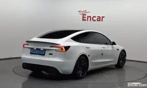 Tesla Model 3 Performance AWD 2024