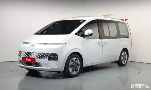 Hyundai Staria Modern L3.5 Tourer 9-Seater 2025