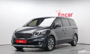Kia Canival 9-seater Luxury 2017