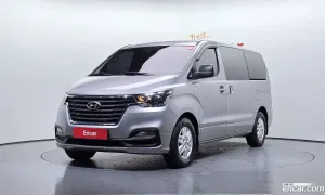 Hyundai Starex Smart Van 3-Seater 2020