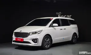 Kia Canival 9-Seater Luxury 2020