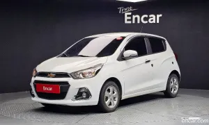 Chevroletgmdaewoo Spark Plus LT 2016