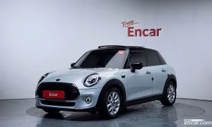 Mini Cooper 3rd 5Door HIGH 2021