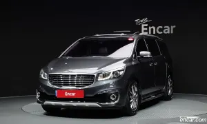 Kia Canival 9-seater Prestige 2016
