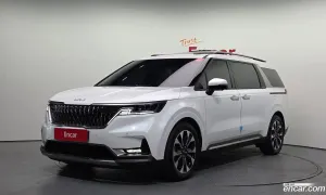 Kia Canival 7-Seater Signature 2023