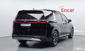 Kia Canival 9-Seater Signature 2021