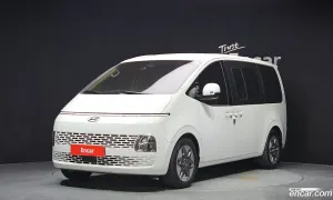Hyundai Staria Modern 4WD Tourer 9-Seater 2022