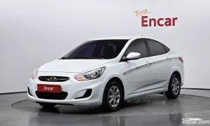 Hyundai Accent 1.4 VVT Smart 2013