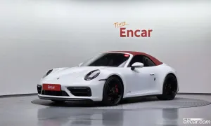 Porsche 911 Carrera 4 GTS Cabriolet 2023