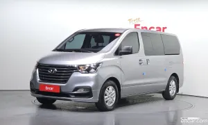 Hyundai Starex Modern Van 5-Seater 2020