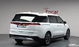 Kia Canival 7-Seater Signature 2020