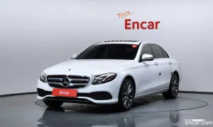 Mercedes-benz E-class E300 4MATIC Avnatgarde 2019