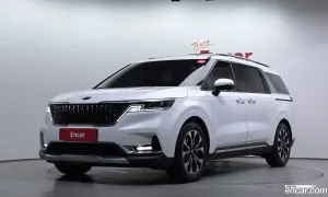 Kia Canival 9-Seater Signature 2020