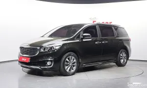 Kia Canival 9-seater Luxury 2016