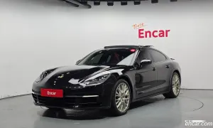 Porsche Panamera 3.0 AWD 2020