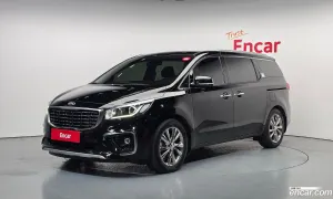 Kia Canival 9-Seater Prstige 2020
