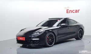 Porsche Panamera 4.0 GTS 2020