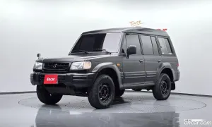 Hyundai Galloper 9-Seater V6 LPG 1999