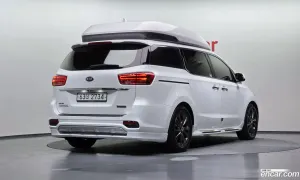 Kia Canival Noblesse Special 9-Seater Hi-Limousine 2018
