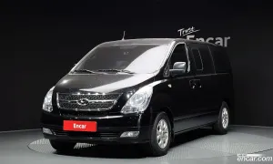 Hyundai Starex CVX Premium 5-Seater VAN 2012