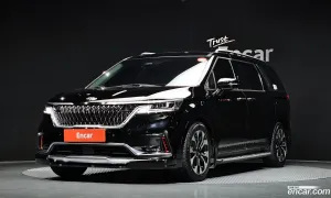 Kia Canival 9-Seater Noblesse 2020