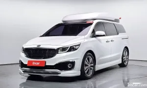 Kia Canival Prestige High roof 9-seater Hi-Limousine 2018