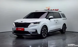 Kia Canival 9-Seater Signature 2020