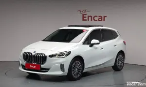Bmw 2-series 220i Luxury 2023