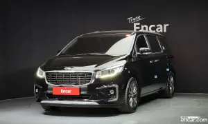 Kia Canival 9-Seater Luxury 2020